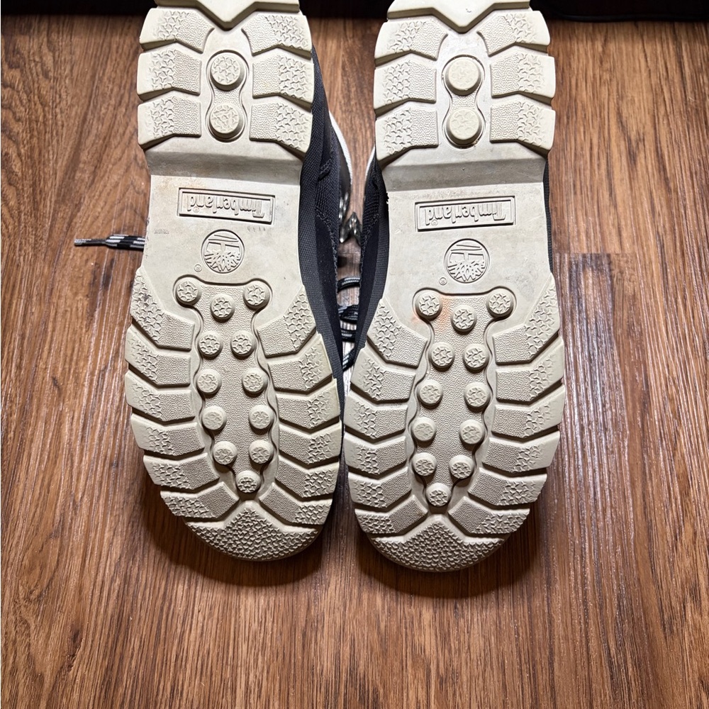 Women’s Timberland Black and White Athletic Shoes - Picture 4 of 5